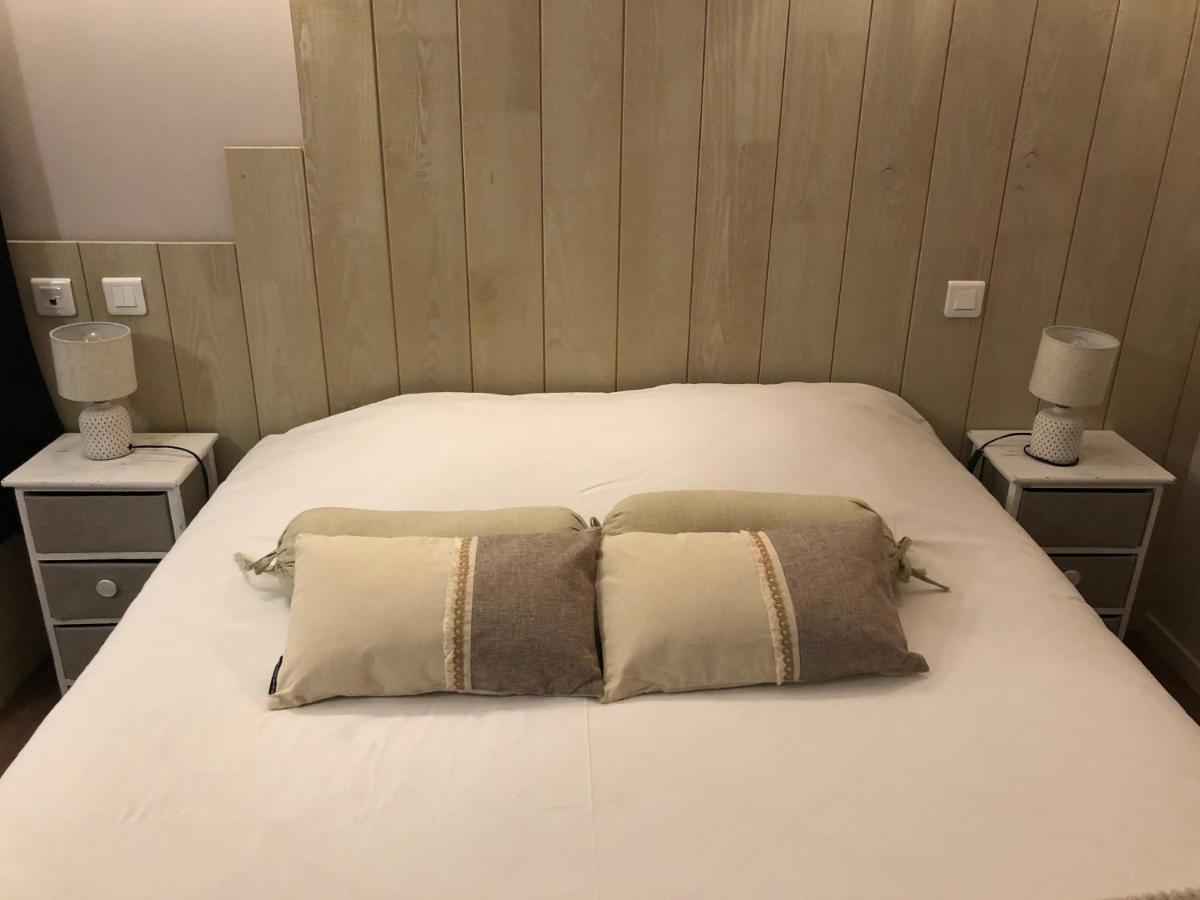 Hotel Du Pot D'Etain شالو أو شُمْبانيِ المظهر الخارجي الصورة